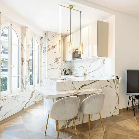 Daire Le Pasteur Pour Confort En Plein Coeur De Cannes